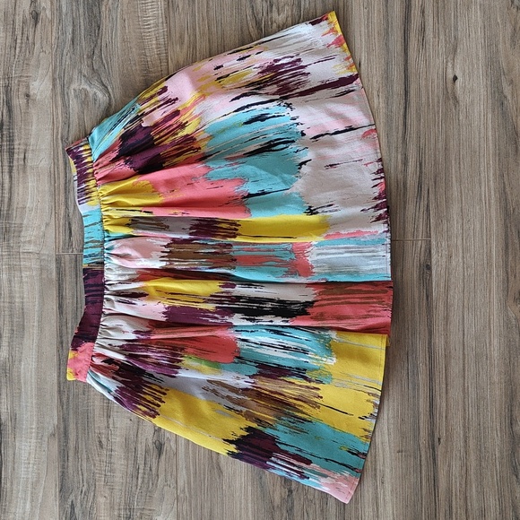 EUC Forever 21 Boutique watercolor skirt WITH POCKETS - Picture 7 of 7